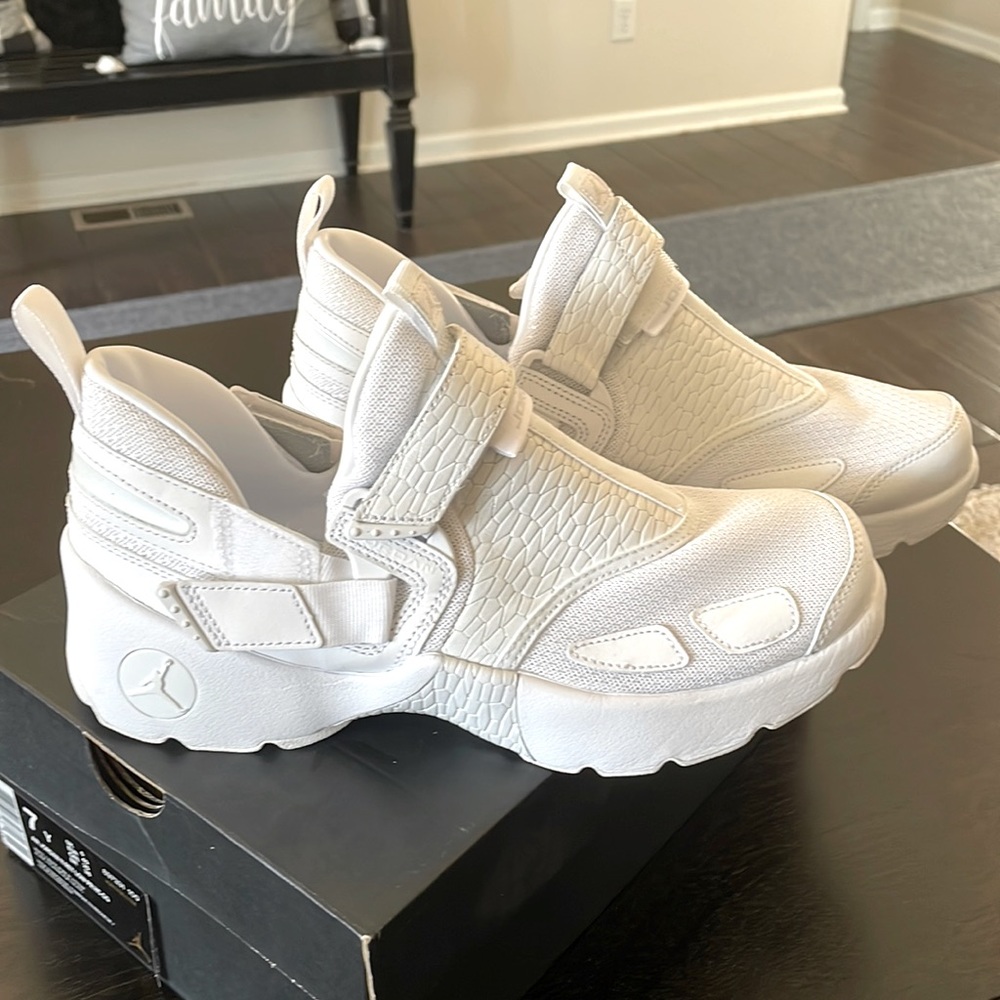 Brand new never worn youth coveted Jordan’s 897997-100